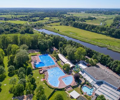 Aquacity Hallen- und Freibad