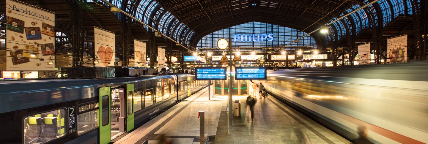 Aufzug im Hamburger Hauptbahnhof außer Betrieb